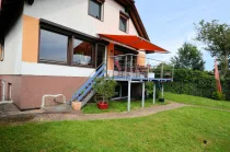 Balkon mit Fernsicht in die Weserauen ** Brevörde ** www.immobilien-heise.de