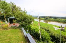 Balkon mit Fernsicht in die Weserauen ** Brevörde ** Weserblick