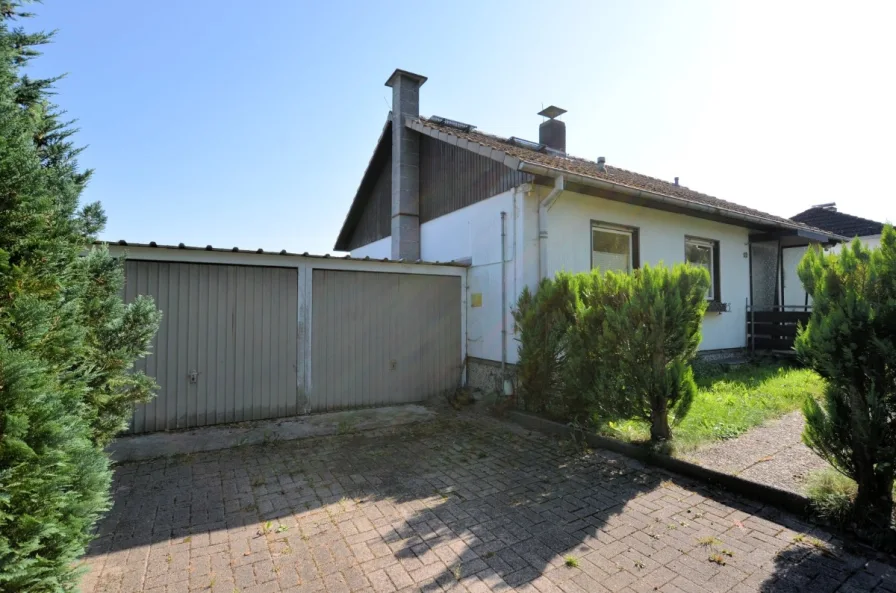 1-Familienwohnhaus mit Garage - Hellental - Solling