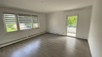 Wohnzimmer - www.immobilien-heise.de