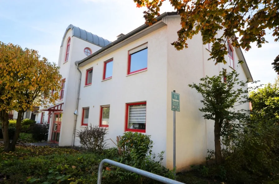 Heise Immobilien - ETW mit Balkon Garage - Holzminden