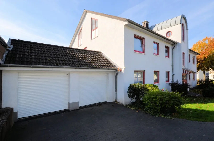 Heise Immobilien - ETW mit Balkon Garage - Holzminden