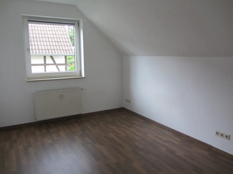 Schlafzimmer - www.immobilien-heise.de