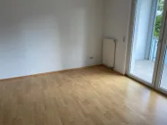 Wohnzimmer - www.immobilien-heise.de