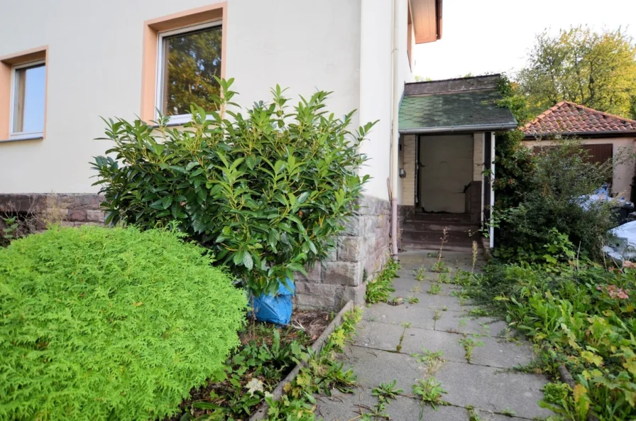 Heise Immobilien - 1-Familienwohnhaus in Stadtoldendorf