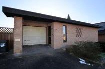 ** Heise Immobilien ** 1-Familienwohnhaus mit Garage - Holzminden