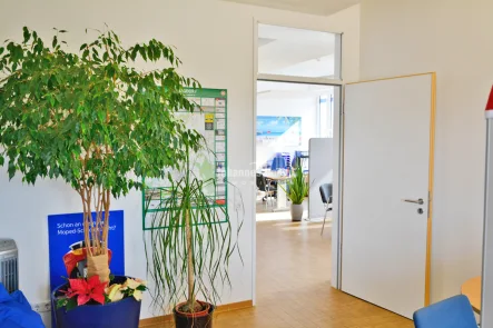 1 - Büro/Praxis mieten in Burgdorf - Hochwertige und moderne Büroeinheit zu vermieten