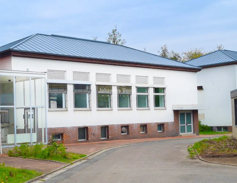 Büro_Verwaltung III - Büro/Praxis mieten in Celle - Celle: Gepflegte Büroflächen in günstiger Lage zu vermieten