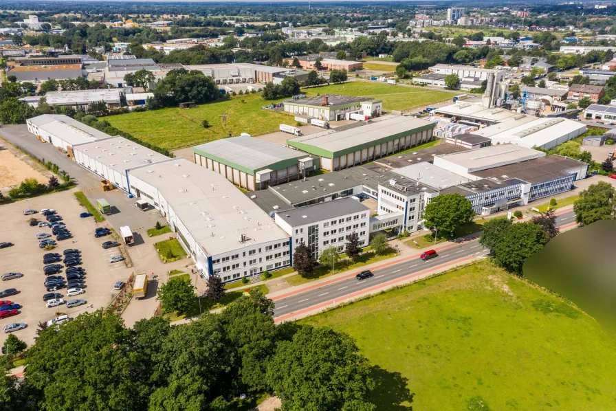 V6048 - Halle/Lager/Produktion kaufen in Kaltenkirchen - Hallen-/Bürokomplex im Speckgürtel von Hamburg