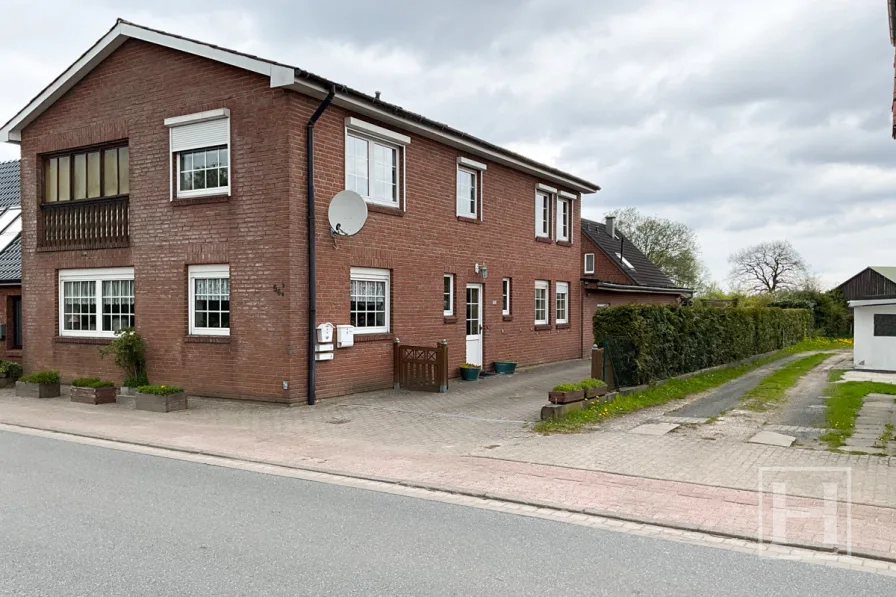 Vorderansicht - Haus kaufen in Oering - Ideal für die ganze Familie und Tierliebhaber