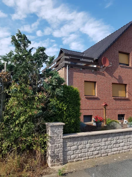 20220804_171140.jpg - Haus kaufen in Rennau - Großes Einfamilienhaus - WOB-Neindorf - Richtung Helmstedt