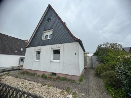 Objekt - Haus kaufen in Lübeck - St. Lorenz Nord (Siedlung Dornbreite) - Gepflegtes Einfamilienhaus auf ca. 874 m² Erbbauland in 23556 Lübeck-St. Lorenz-Nord