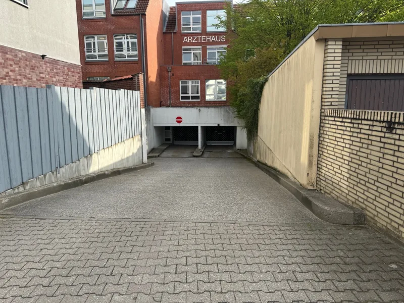 Zufahrt der Tiefgarage