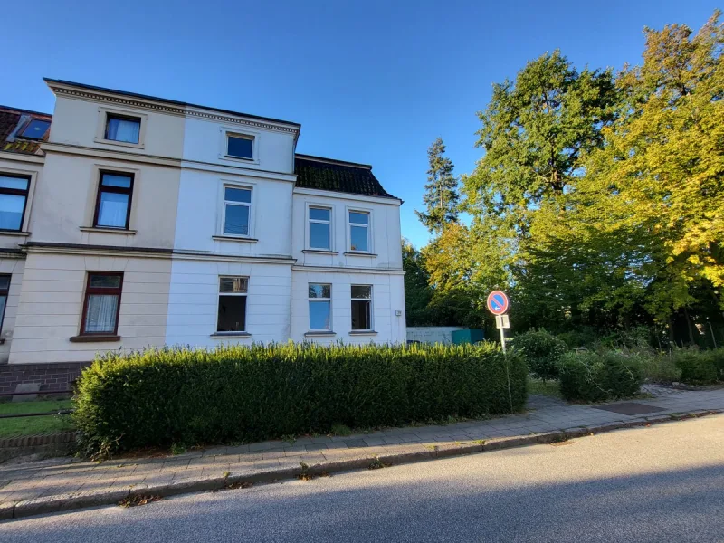 Objektansicht - Wohnung mieten in Lübeck - 200 Meter bis zur Trave: 3-Zimmer Altbau-Wohnung mit neuer EBK u. WIntergarten in Lübeck-St. Jürgen