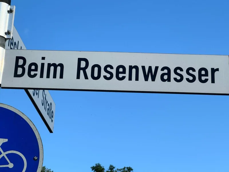 Beim Rosenwasser