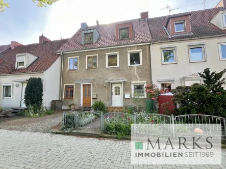 IMG_4713 - Haus kaufen in Lübeck - Gepflegtes Mittelreihenhaus auf EigenlandLübeck St. Gertrud - Bereich Marli