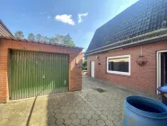 Haus mit Garage