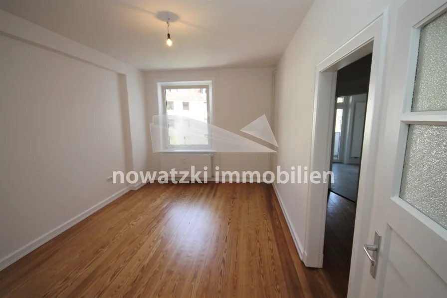 Bildbeschreibung - Wohnung mieten in Lübeck - +++Liebevoll sanierter Altbau mit Balkon in St. Lorenz Süd!!!