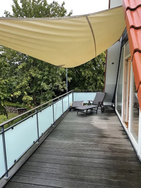 große Dachterrasse