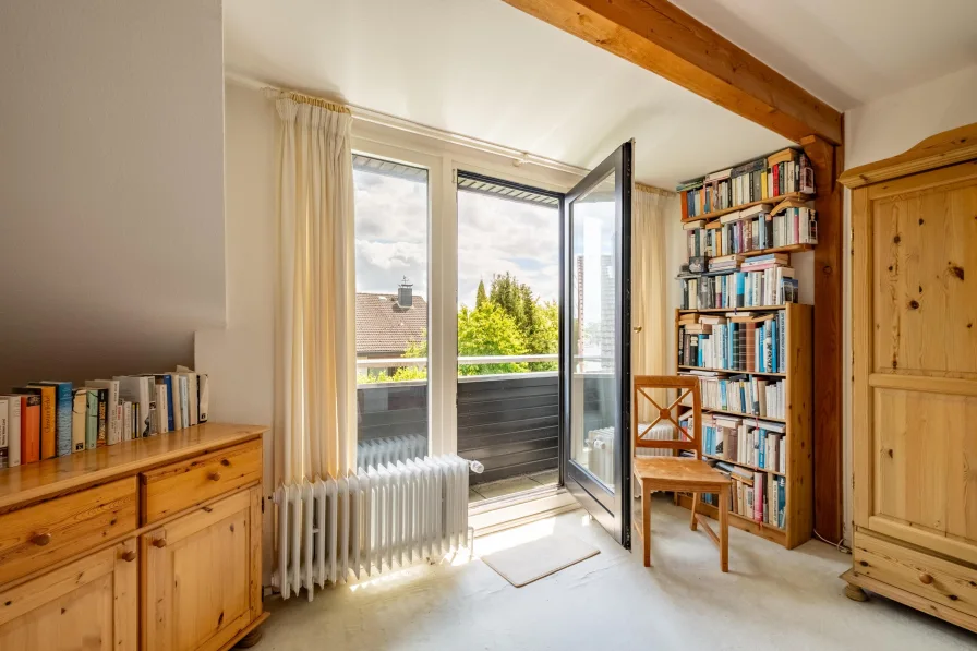 Kinderzimmer mit Balkon