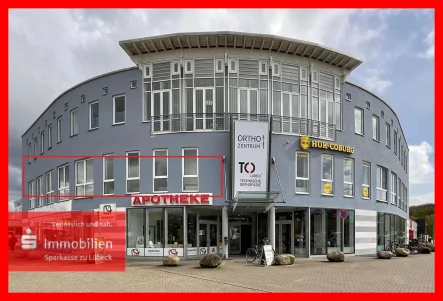 Straßenansicht - Büro/Praxis mieten in Lübeck, St. Jürgen - Großzügige Büro- oder Praxisflächen in direkter Uni-Nähe in St. Jürgen zu vermieten!