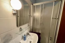 Gäste WC mit Dusche