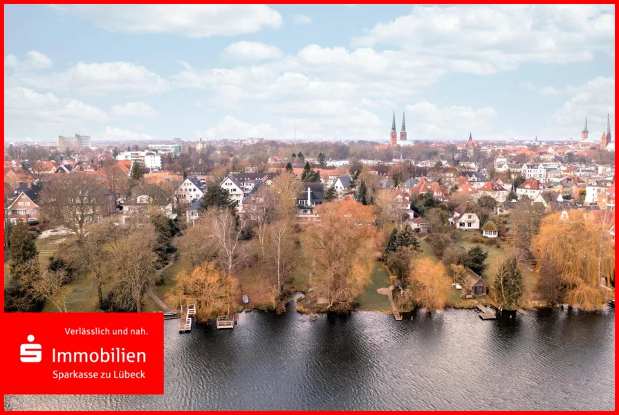 Wohnung mit Wakenitzzugang - Wohnung kaufen in Lübeck - Schöne Erdgeschosswohnung auf großem Wakenitzgrundstück