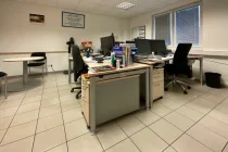 Büro EG