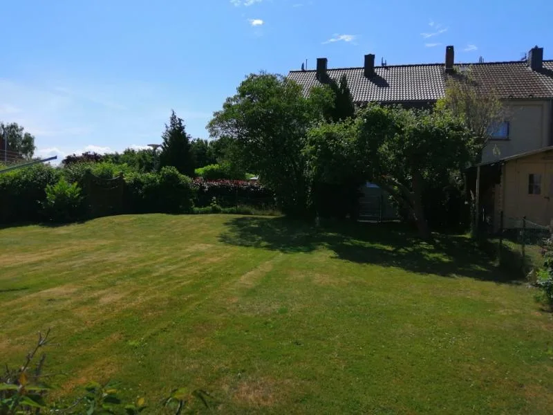 Garten - Haus kaufen in Lübeck - Reihenmittelhaus in Travemünde