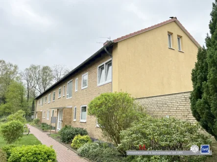 Hausansicht - Wohnung kaufen in Lübeck - St. Jürgen Nähe UNI und Fachhochschule: 1-Zimmer-Wohnung mit Keller und Dachboden