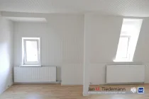 Wohnung DG Wohnbereich Bild 1