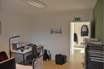 Büro EG