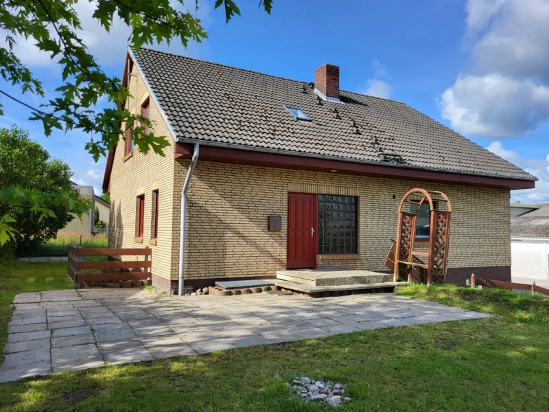 Aussenansicht - Haus kaufen in Windbergen - Jetzt die Zukunft planen