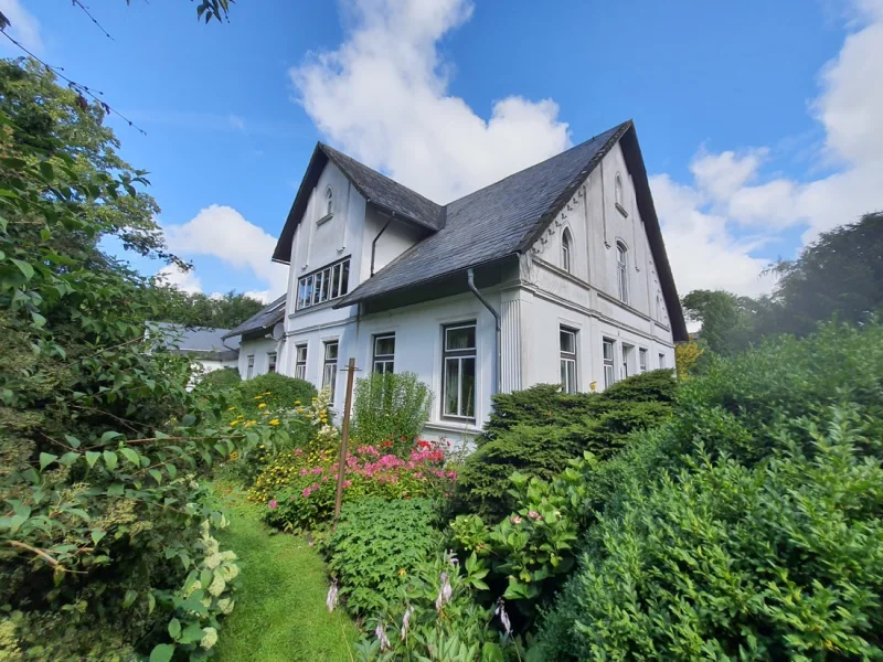 Aussenansicht - Haus kaufen in Meldorf - Traumhaftes Anwesen mit Hausweide an der Nordseeküste