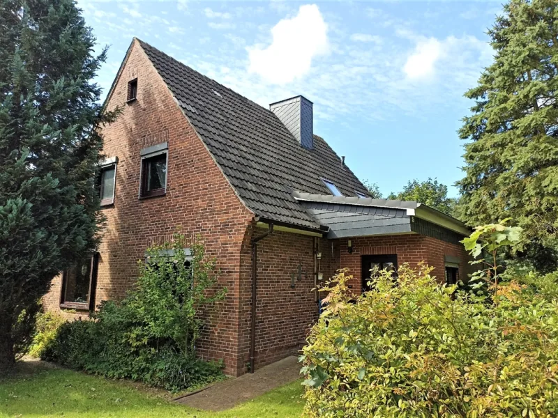 Eingangsbereich - Haus kaufen in Elpersbüttel - ***seltenes Glück***Großes Ein - Zweifamilienhaus in ruhiger Seitenstraße jetzt reduziert!!!
