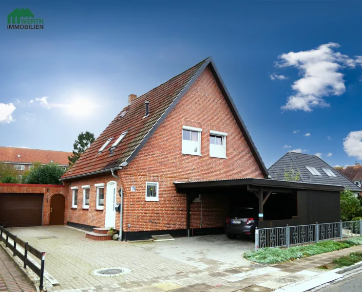 Titelbild - Haus kaufen in Brunsbüttel - Familientraum mit 5 Zi., Garten,Terrassen in ruhiger Wohnlage von Brunsbüttel