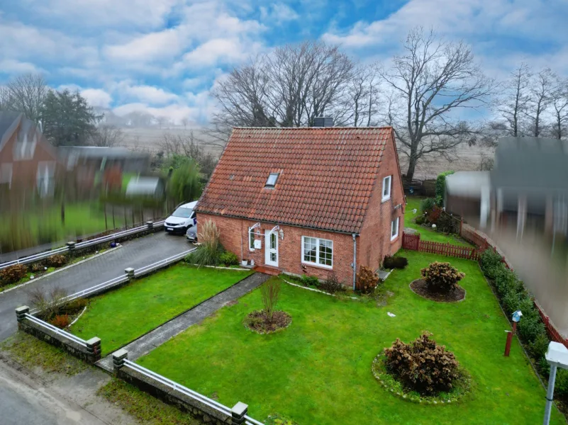 Grundstück - Haus kaufen in Winnert - Ruhige Randlage / Garage / Wintergarten auf einem schönen Grundstück