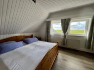 App. 13 2. DG: Schlafzimmer mit Meerblick