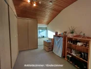 Ankleide Kinderzimmer