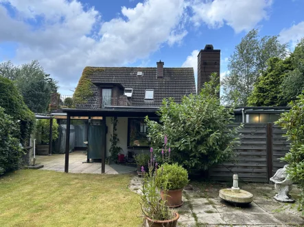 Gartenblick - Haus kaufen in Wesselburen - Großzügiges Einfamilienhaus in guter Lage