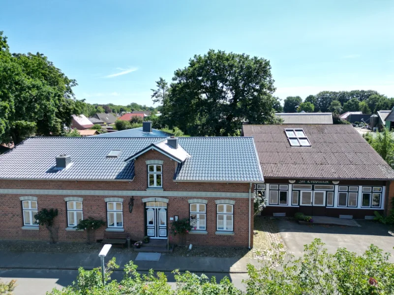 Außenansicht - Gastgewerbe/Hotel kaufen in Süderhastedt - Ihre Gaststätte. Ihre glücklichen Kunden. Ihr eigener Chef: Zur Doppeleiche!