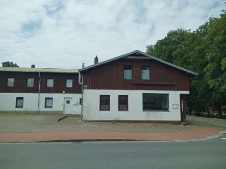 Außenbereich - Haus kaufen in Albersdorf - Wohn- und Geschäftshaus in zentraler Lage in Albersdorf!