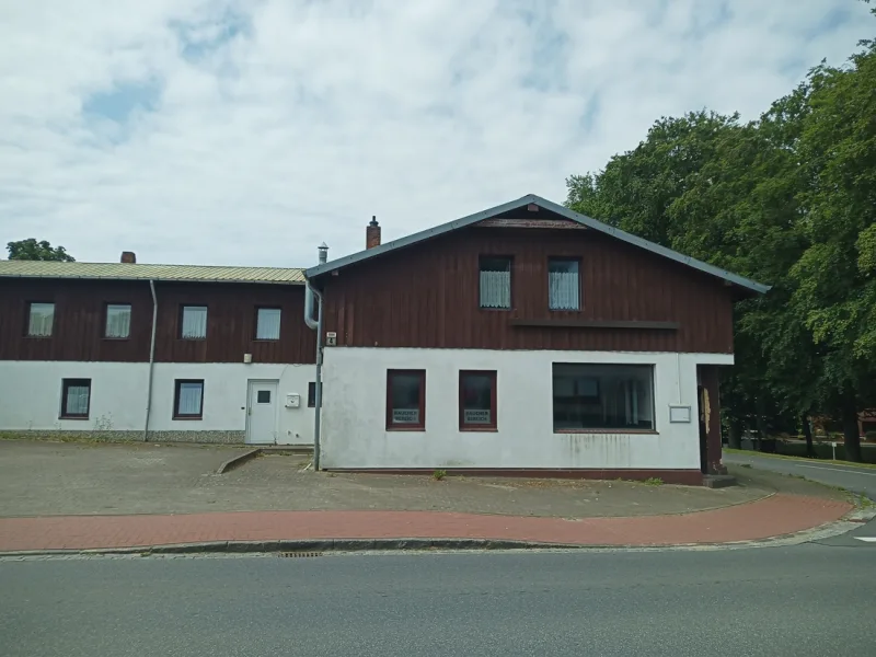 Außenbereich - Haus kaufen in Albersdorf - Wohn- und Geschäftshaus in zentraler Lage in Albersdorf!