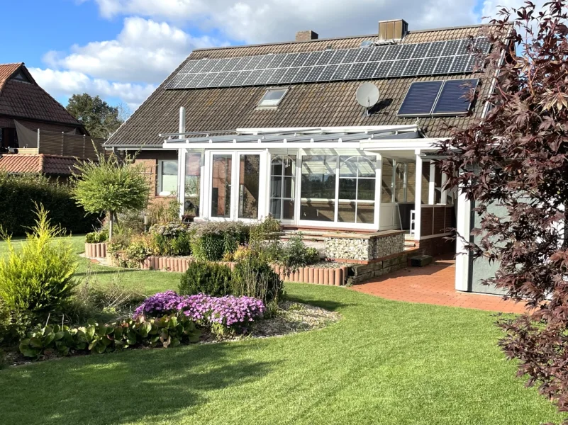 Wintergarten mit Terrasse