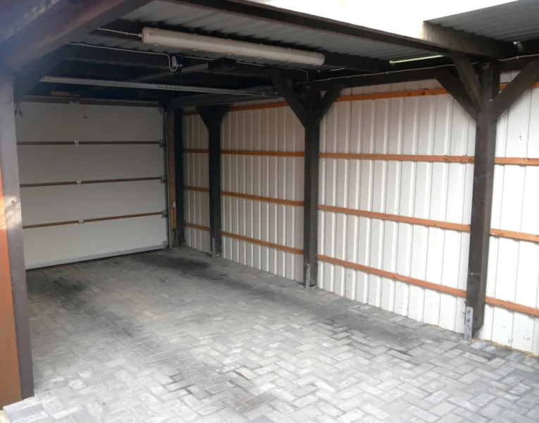 Garage Innenbild