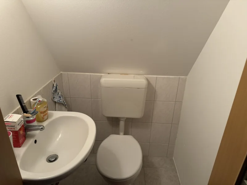 Gäste - WC ausgebauter Spitzboden