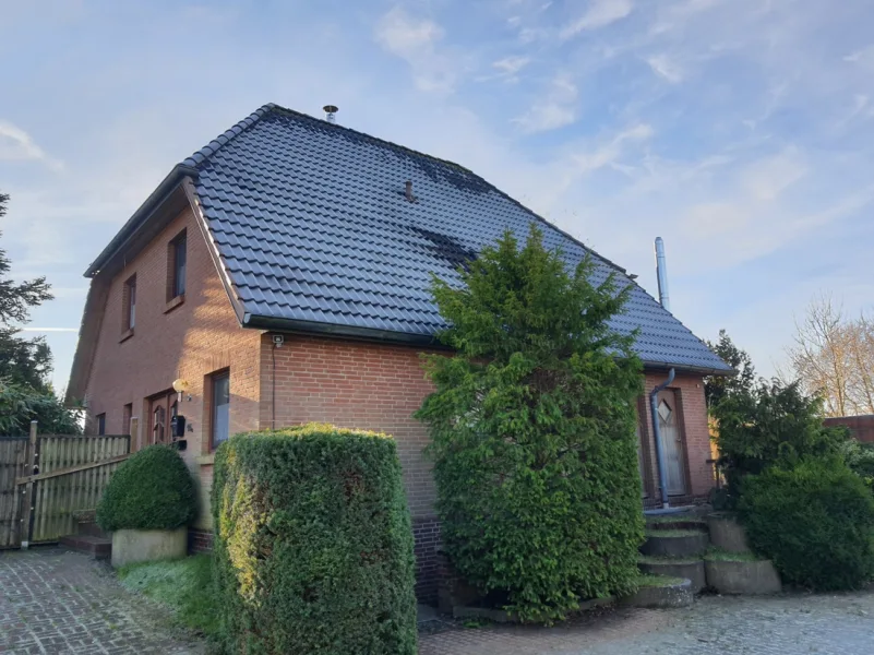  - Haus kaufen in Elpersbüttelerdonn - Einfamilienhaus mit Gewächshaus auf über 6000 m²