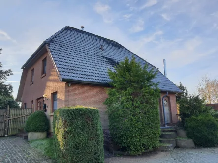  - Haus kaufen in Elpersbüttelerdonn - Einfamilienhaus mit Gewächshaus auf über 6000 m²