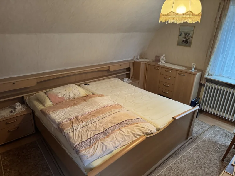 Schlafzimmer 1 OG