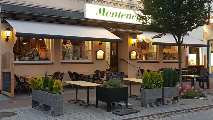 Titelbild  - Gastgewerbe/Hotel mieten in Brunsbüttel - Restaurant in Top-Geschäftslage !                - zu verpachten -